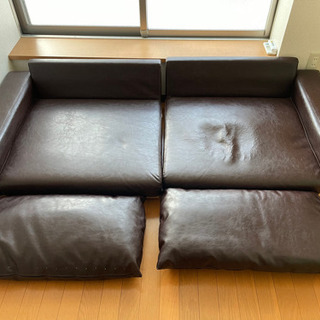 本格的なソファ　お早めにご連絡ください　27日正午迄　御自宅までの運搬も可能の画像