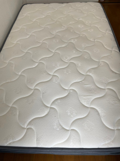 セミダブル(受け渡し待ち)