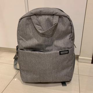 【新品／未使用】CADeN カメラバックパック リュックカメラリ...
