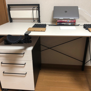 【超美品】ニトリ　デスク　サーヤ　デスクワゴンセットの画像