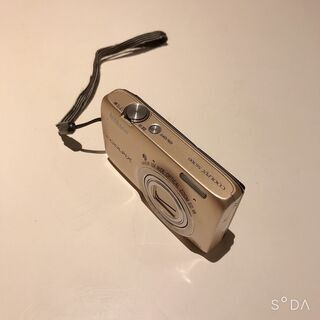 デジタルカメラ Nikon COOLPIX S6300　※引き取りに来てくださる方優先の画像