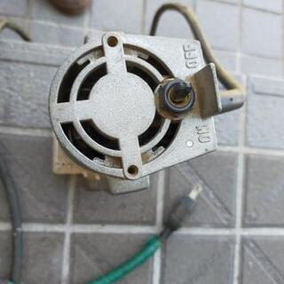 トリマー木を彫る機械です使わなくなったので安くお譲り致しますの画像