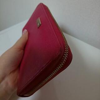 フルラの長財布の画像