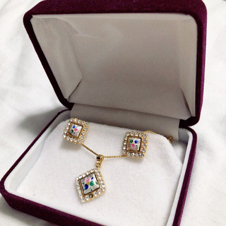 骨董/ヴィンテージ＊陶器ネックレス&ピアスセットの画像