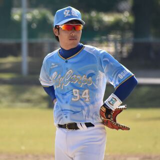 【毎週月曜日活動のスカイカープス】では一緒に野球を楽しんでくれる...