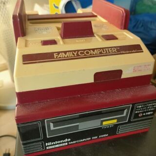 【8/21現在募集中】ファミリーコンピュータ型ティッシュケース