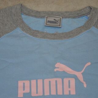 【まだ受付中】ビンテージ古着 PUMA プーマ コットントレーナー スポーツ ロゴ刺繍 クルーネック グレーX水色 L レディース 早い者勝ちです✨✨ の画像