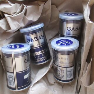 ハウス ギャバン シナモン 缶 55g　4缶セット　（新品未開封）