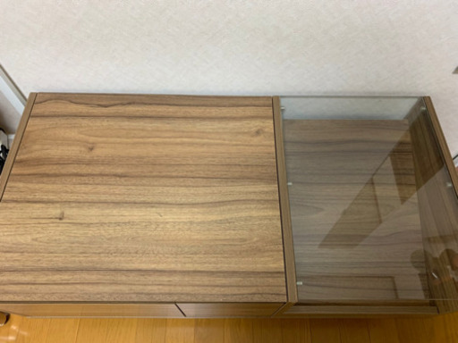 ドレッサーテーブル