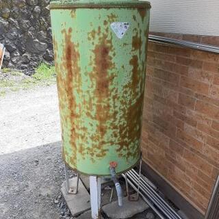 『あげます』灯油タンクの画像