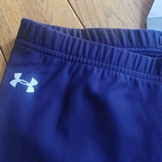 アンダーアーマー　フロスティータイツ　Lサイズの画像