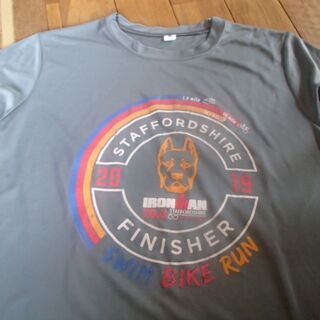 ハーフアイアンマントライアスロン　フィニッシャ―Tシャツ　Mサイズ