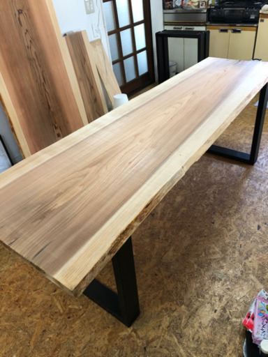 激安 特大 W209サイズ 天然無垢 一枚板ダイニングテーブル 塗装サービス中☆