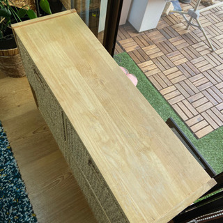 収納ケース　アジアン風の画像