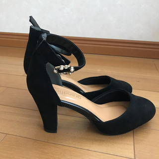 ヒールパンプス　Mサイズの画像