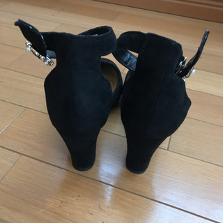 ヒールパンプス　Mサイズの画像