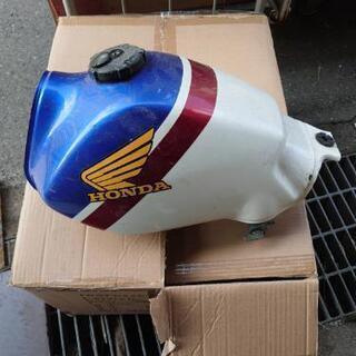 HONDA FTRタンク