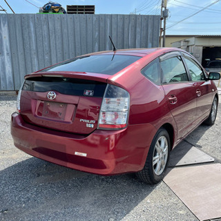 低走行7万キロ台‼️30万‼️20プリウス‼️の画像