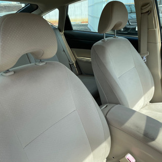 低走行7万キロ台‼️30万‼️20プリウス‼️の画像