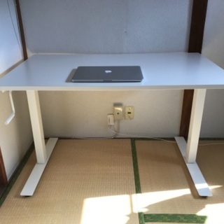 中崎町手渡し可能　IKEAイケア　手動昇降式スタンディングデスク...