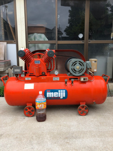 エアコンプレッサー　明治　3馬力　200V  3相　2.2kw 9.5k