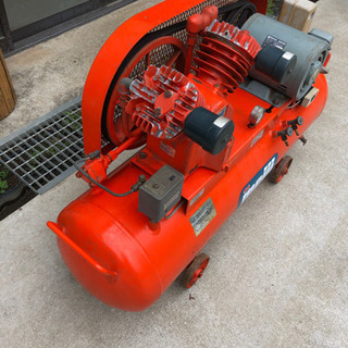 エアコンプレッサー　明治　3馬力　200V  3相　2.2kw 9.5kの画像