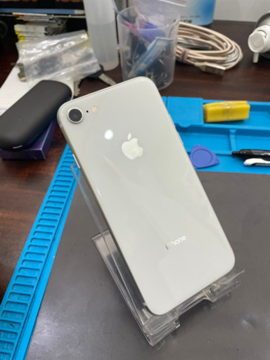 【売却済み】iPhone8 64GB シルバーSIMフリー端末