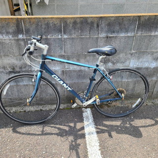 Giant escape  R3 28インチ