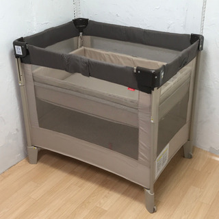 値下げしました❗️アップリカ　折りたたみベビーベッド　ココネルエアー　ココアブラウンの画像