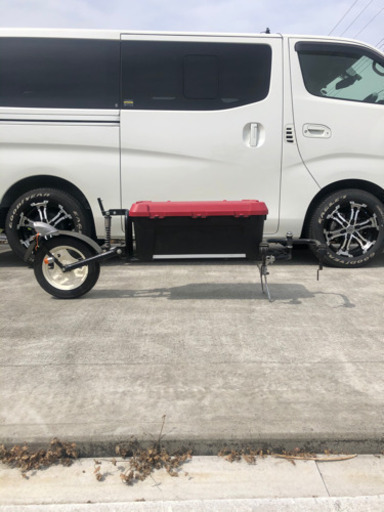 商談中•一輪トレーラー