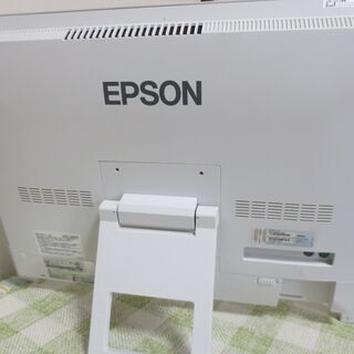 大画面エプソン一体型PC 美品(白)Offce その他色々な便利ソフトの画像