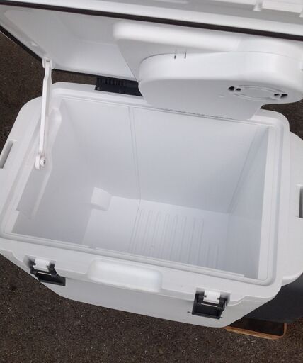 【エコツール岡崎店 新決済機能 あんしん決済に対応】HiKOKI /ハイコーキ コードレス冷温庫 電子冷却式 UL18DA  【愛知県/岡崎市/工具】