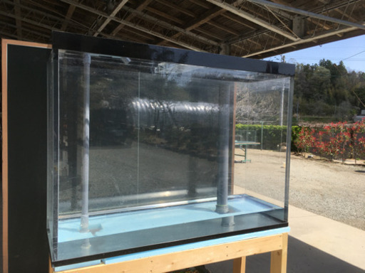 アクリル水槽　120  バイク　バギーと交換も可能です。