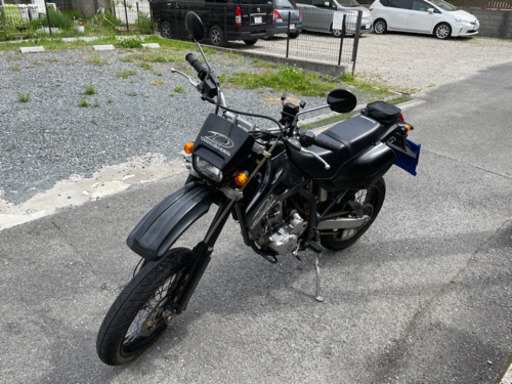 【値下げしました】Dトラッカー  低走行車