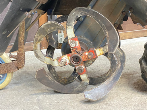 管理機・耕運機 イセキ パンジー S6D KMS6D一輪クローラー・正転/逆転・6.2ps・女性にも楽に作業出来ます。