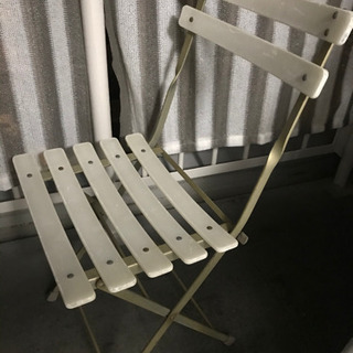 折り畳みのイス　ベランダなどに