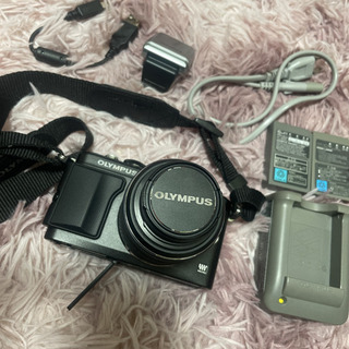 美品 自撮りできる OLYMPUS PEN Lite E-PL5 ブラック