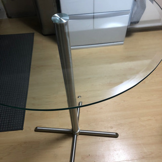ガラステーブル　ハイテーブルの画像