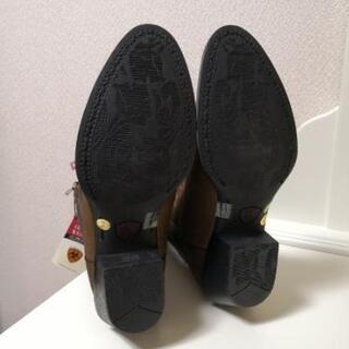 【新品】アリアット　アリアト（ARIAT） ウエスタンブーツ　乗馬用ブーツの画像