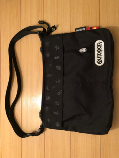 OUTDOOR 肩掛け　バッグ　カオナシ