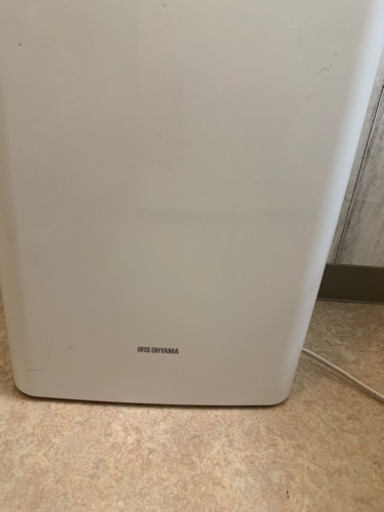 アイリスオーヤマ　除湿器