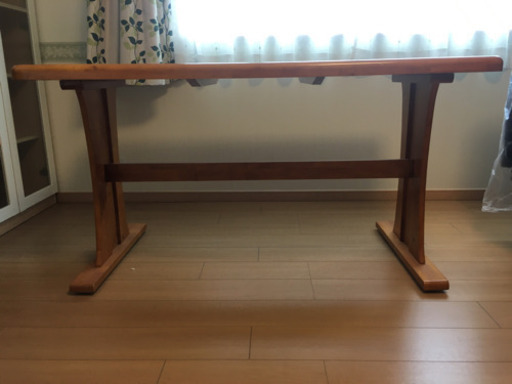 ダイニングテーブル　集成材