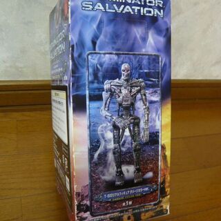 完売 終了しました！フィギュア ターミネーター4 T-600 リアルフィギュア ダメージ カラーver. 箱入り 300円の画像