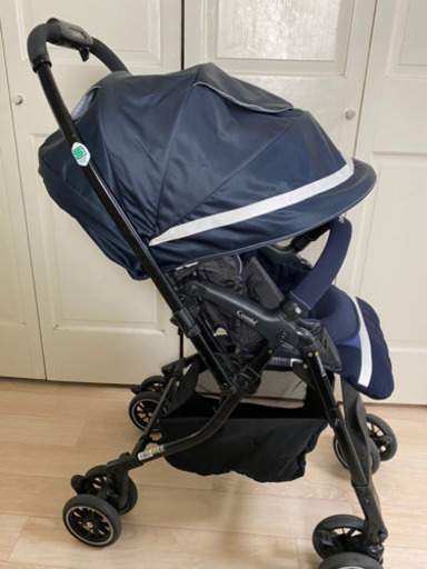 ベビーカーメチャカルハンディ　チャイルドシートアップリカディアターンプラス チャイルドシートjoie