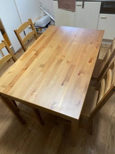 イケアIKEA ダイニングテーブルイス4脚セット