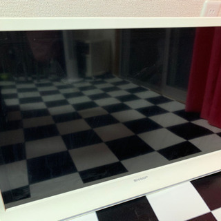 SHARP 32型 TV ホワイトの画像