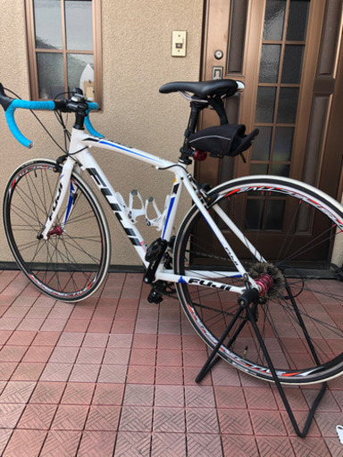 FUJI ロードバイク　サイクリングジャージ2着　ビンディングシューズセット