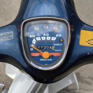 まだまだ現役プレスカブ。