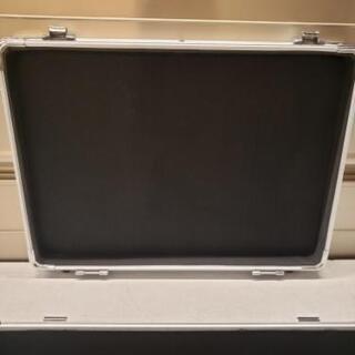 ☆美品☆ハードケース 鍵付き の画像