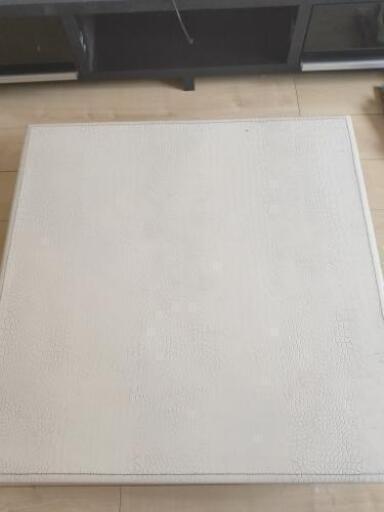 おしゃれ小さめセンターテーブル☺1人暮らし、子供部屋、寝室に